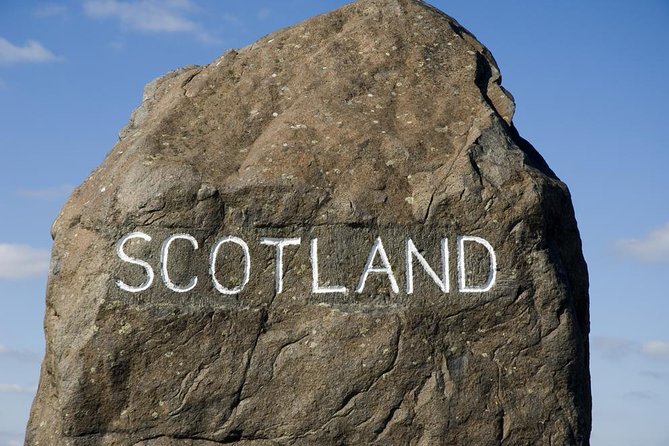 Hadrian's Wall & The Borders Tour from Edinburgh Incl. Admission - Steel Rigg Wall Walk: Where Isolation Feels Real