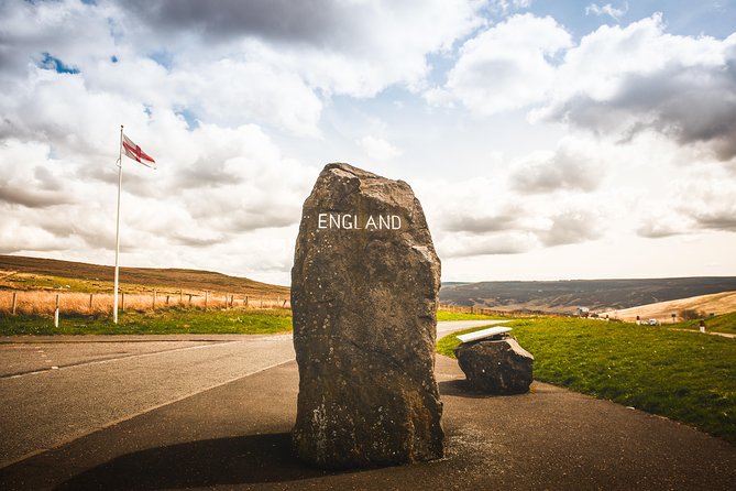 Hadrian's Wall & The Borders Tour from Edinburgh Incl. Admission - Jedburgh, Carter Bar, and Moffat: The Day Beyond the Main Wall