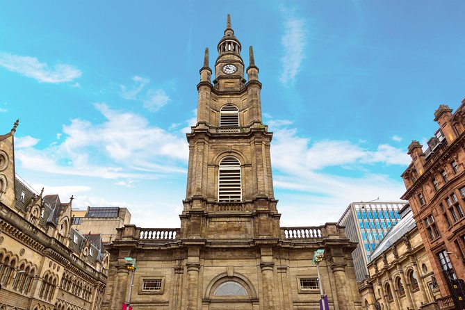 Half-Day Private Glasgow Must-Sees Tour - Provand-style stories, Mary Queen of Scots, and the meaning behind names