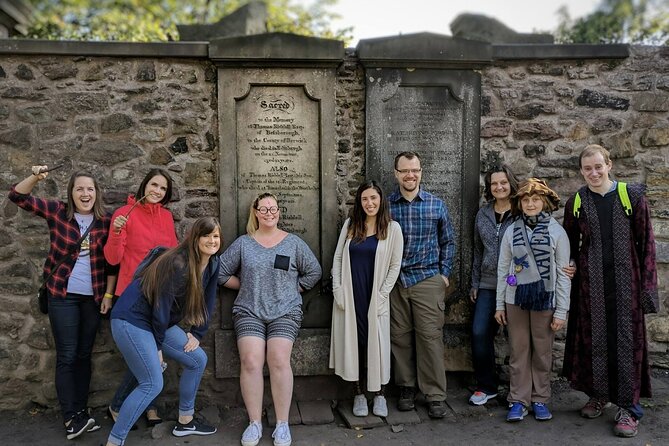 Harry Potter Tour & Edinburgh Castle Visit - From Tron Kirk Market to the Royal Mile, You Get the City Story First