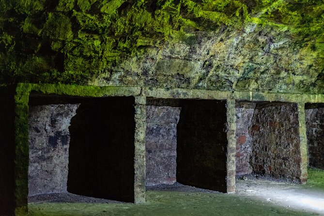 Haunted Vaults Walking Tour in Edinburgh - Weather, timing, and finishing the night in the right place