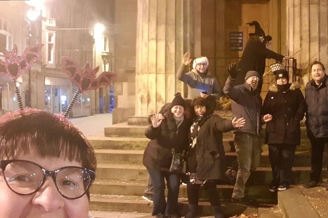 High Street Graveyard Tour - Key things you’ll notice right away
