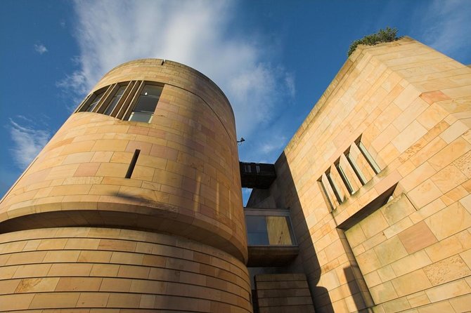 Highlights from Edinburgh’s Old Town: A Self-Guided Audio Tour - Key takeaways before you start