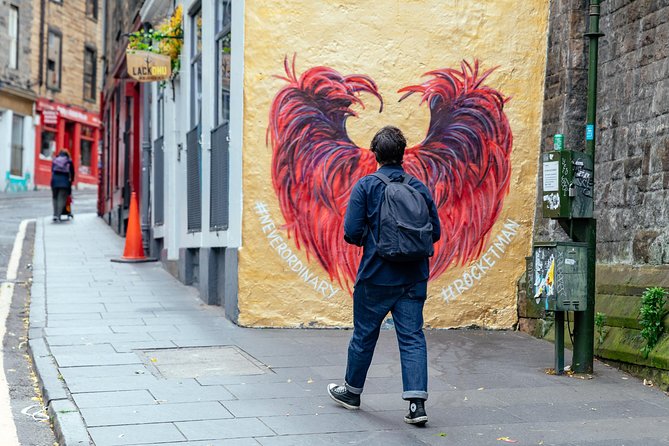 Highlights & Hidden Gems With Locals: Best of Edinburgh Private Tour - Walking comfort, timing, and how you can realistically customize