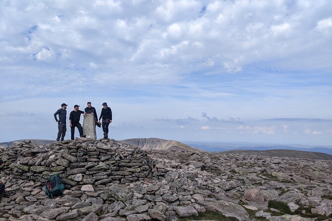 Hiking Adventure to Ben Macdui Scotland - Cairngorm Mountain Resort: quick stop, big “where am I?” views