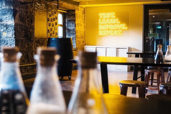 Holyrood Distillery Gin Tasting Experience - Four gin expressions: pairing as a flavor tool