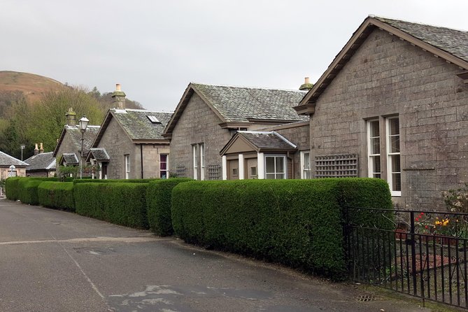 Inverary Castle & Loch Lomond Tour - Guide energy and pacing: when the day feels personal