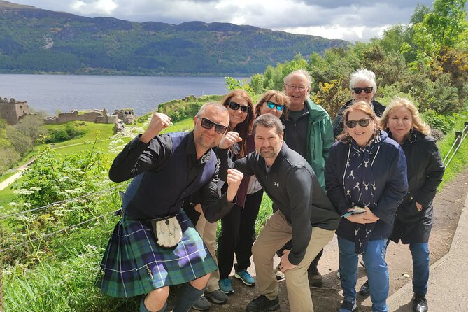 Invergordon Shore Excursion Highland Bucket List Tour - Clava Cairns: 4,000-year-old passage graves and easy first photos