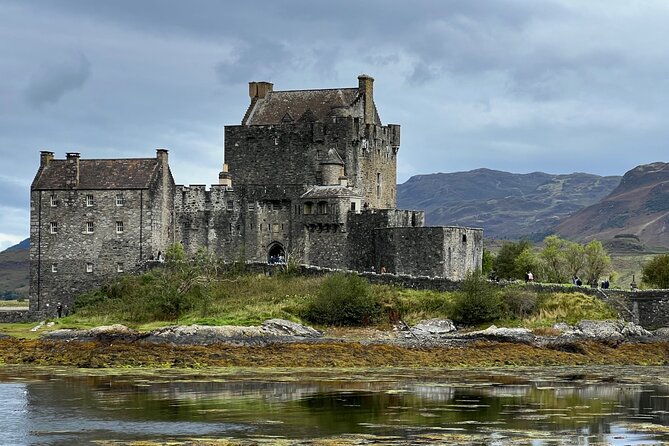 Isle of Skye Private Tour From Inverness - Talisker Distillery: tasting time, but no time for a tour