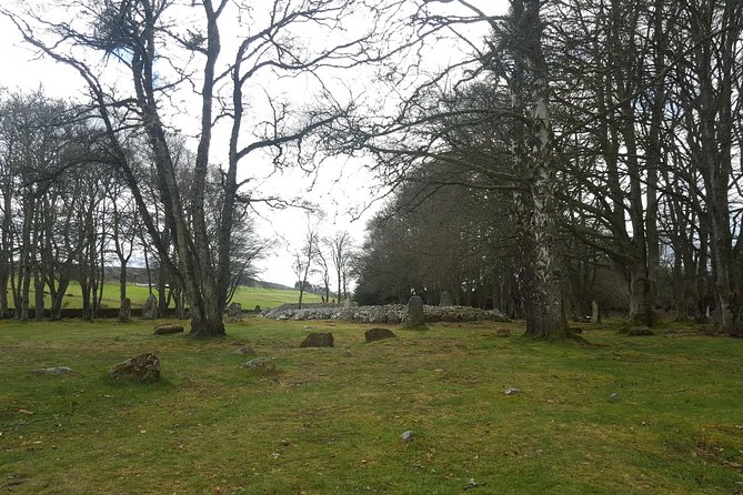 Jacobites and Scottish Highlands Day Tour from Glasgow - Culloden Battlefield and the visitor centre pacing