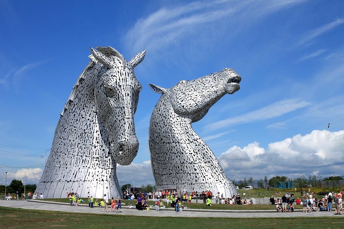 Kelpies and Falkirk Wheel Private Tour for 1 - 4 people from Greater Glasgow - Falkirk Wheel: the 24-metre rotating boat lift that links two canals
