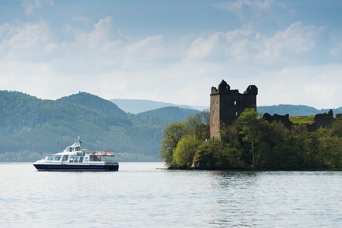 Loch Ness 1-Hour Cruise with Urquhart Castle Views - Clansman Harbour check-in and getting oriented fast