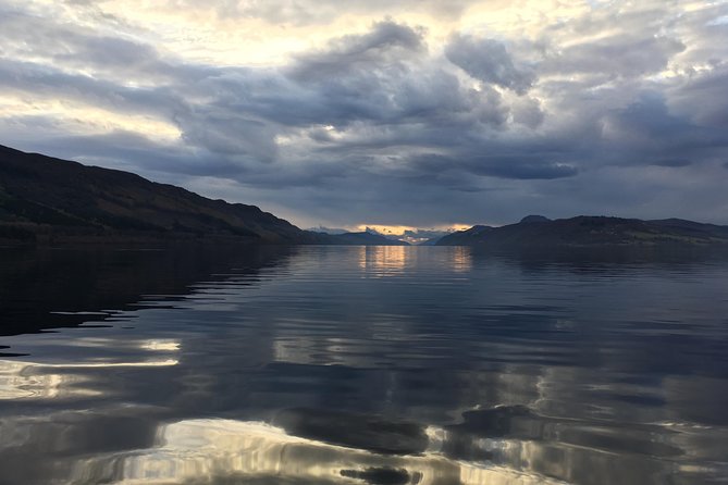 Loch Ness 1-Hour Cruise with Urquhart Castle Views - Practical tips to make the hour better