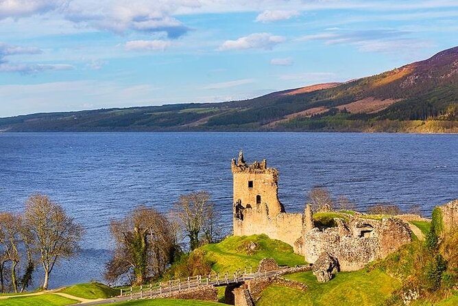 Loch Ness,Culloden Battlefield,Cawdor Castle & Much More From Inverness City - Price and tickets: what you pay extra for on the ground