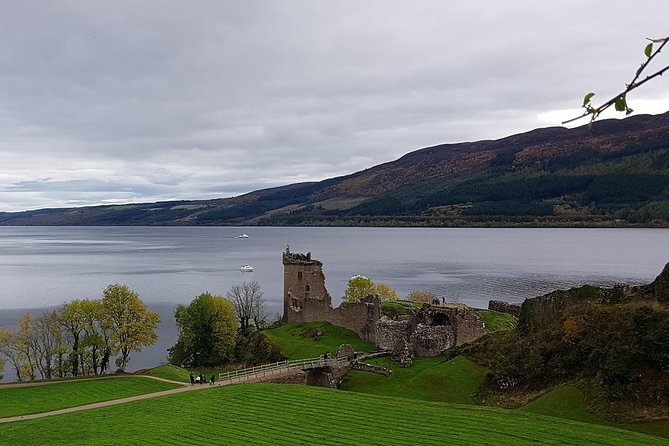 Loch Ness Shore Tour from Invergordon - Cawdor Castle, with house and gardens, or swap to Urquhart