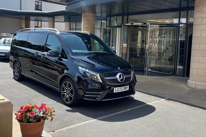 Luxury Private Transfer - What happens after you land at Glasgow Airport