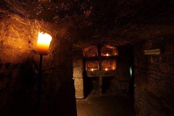 Multi-Sensory Haunted Underground Vaults Tour in Edinburgh - Torture, murder, and body snatching: how far the stories go