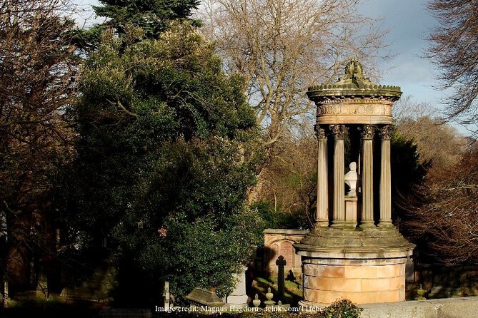 Off The Beaten Path Edinburgh: Dean Village Private Walking Tour - Price and value: what $250 buys you in Edinburgh