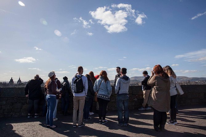 Old Town Walking Tour History and Tales in Edinburgh - George Heriot School, and why education shows up in the city story