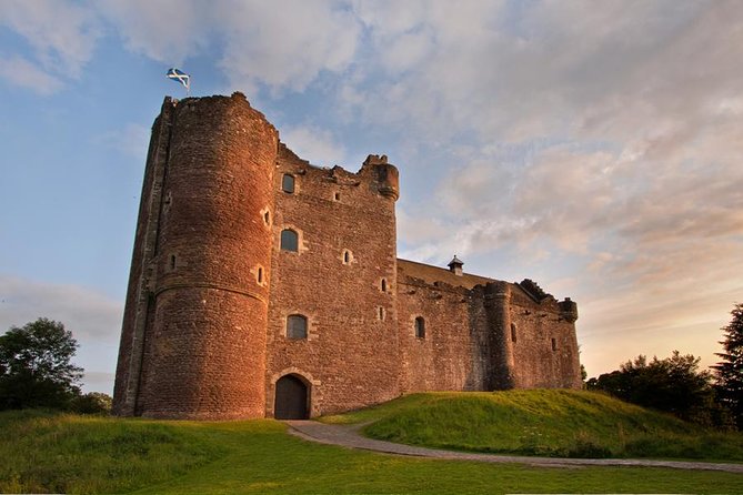 Outlander locations experience, Private Tour in a premium Minivan - The Timing: How an 8-Hour Route Feels in Real Life