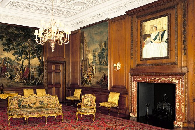 Palace of Holyroodhouse Admission Ticket - Small-group entry and why you should book ahead
