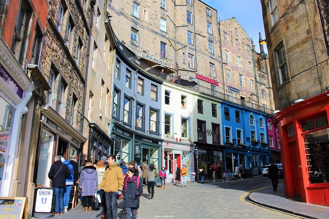 Private 4h Walking Tour in Edinburgh with Edinburgh Castle Tour - Edinburgh Castle: timed entry plus a focused guided look
