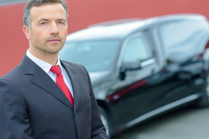 Private Airport transfer From or to Edinburgh airport (One way transfer) - Key things worth knowing before you go