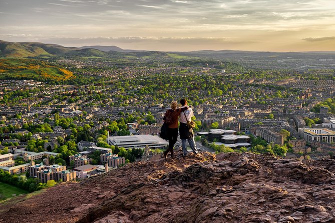 Private Edinburgh Tour for Families with a Local, 100% Personalized - Walking, Timing, and What to Bring for a Smooth 4 Hours