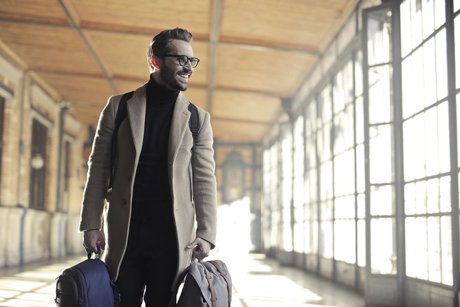 Private Glasgow Arrival Transfer - Airport to Hotel / Accommodation - What the pickup process looks like, step by step