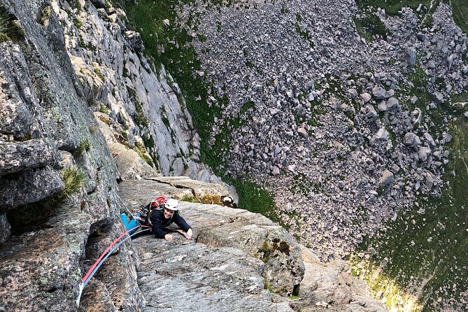 Private Guided Ridge Scrambling Experience in the Cairngorms - Who should book this scrambling day (and who should pause)
