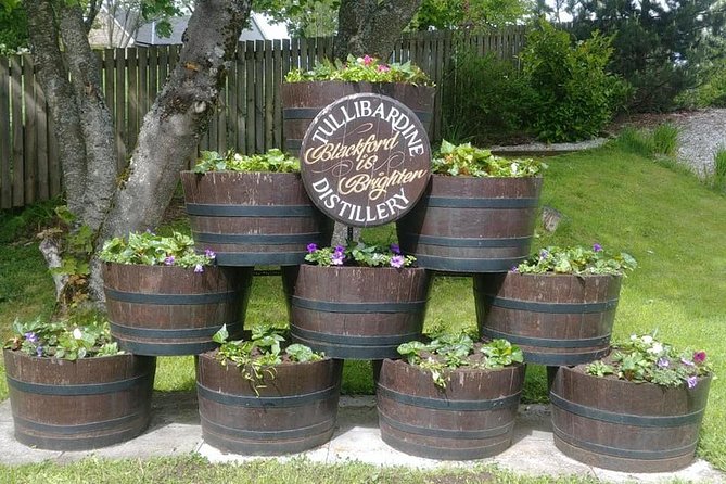 Private Highland Whisky Tour- Three distilleries - From Edinburgh - What the included tastings and tours are really worth