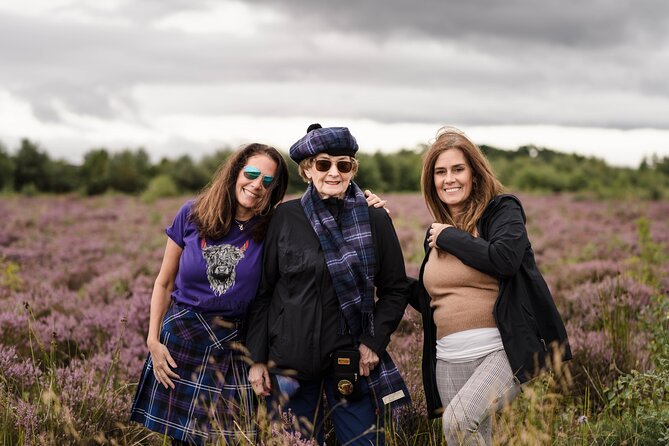 Private Outlander & Cawdor Castle Tour - Clava Cairns: free standing stones and a pop-culture time machine
