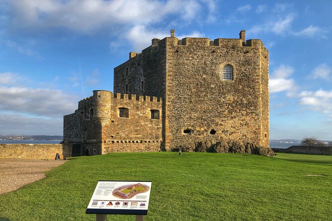 Private 'Outlander' Film Locations Day Trip from Edinburgh - Blackness Castle as Fort William: A Real-World Castle Stand-In