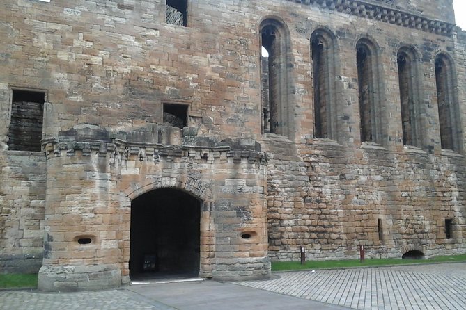 Private Outlander Tour from Edinburgh - Deanston Distillery: lunch on your schedule and time in the French wine cellars