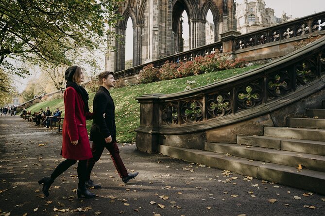 Private Photoshoot in Edinburgh with a Professional Photographer - Your Customized Photo Route Through Edinburgh’s Signature Spots
