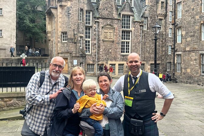 Private Royal Mile walking tour - Discover the history of our most famous street - From Holyrood to the Castle drawbridge: your two-hour spine of Edinburgh