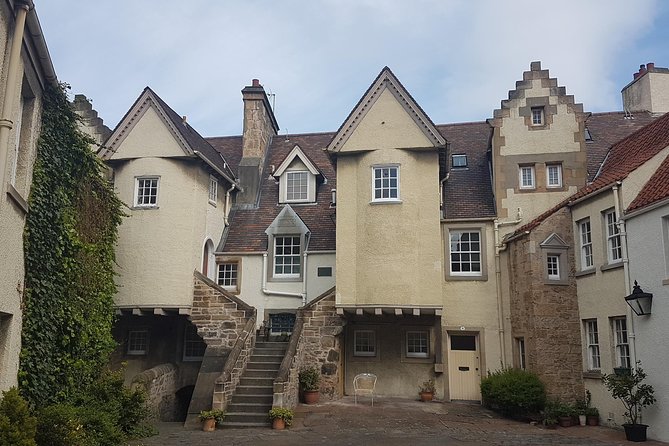 Private Shore Excursion: Edinburgh City and Rosslyn Chapel - Rosslyn Chapel: 15th-century stone and the legends people travel for