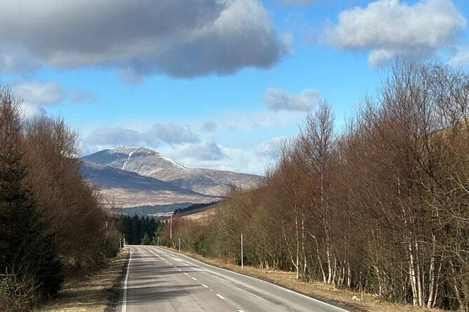 Private Tour of the Highlands, Glencoe and Castles from Stirling - Creagan Inn whisky bar and lunch break time