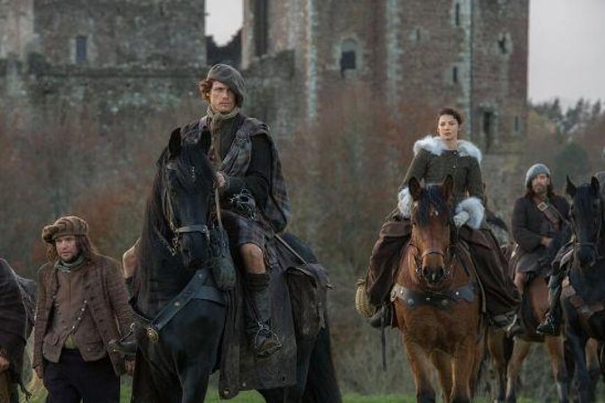 Private Tour: 'Outlander' TV Locations Day Trip from Edinburgh - Culross as Cranesmuir: small village scale, big photo payoff