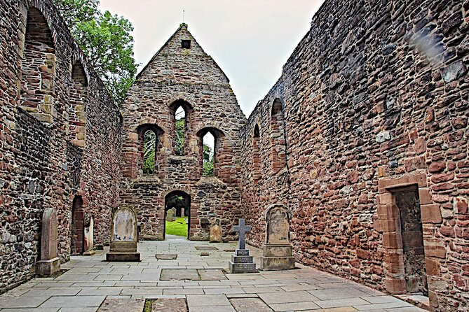 Private Tour to Loch Ness Culloden Battlefield Clava and Cawdor - Getting picked up in Inverness and staying comfortable