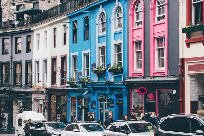 Private Walking Tour: Edinburgh Highlights, including entry to Edinburgh Castle - Greyfriars and Greyfriars Bobby, Plus the Playful Dark Side Stories