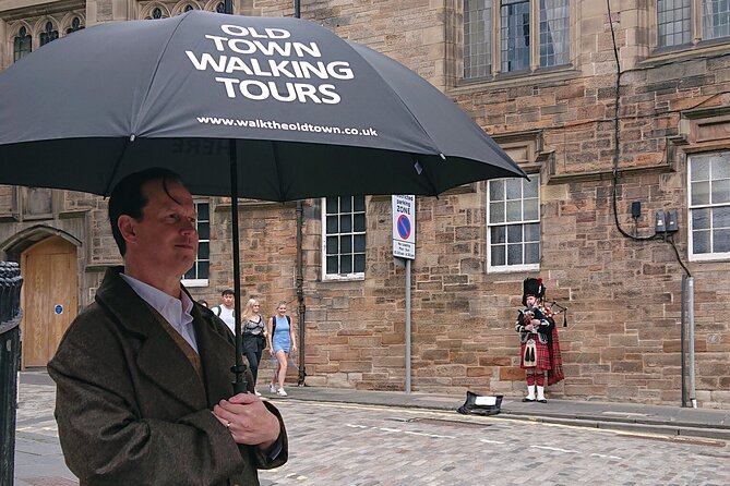 Rebel!Rebel! Jacobite Tour - Outlander's Scotland - St Giles to the Royal Mile: cobbles, cathedral moments, and Parliament Square energy