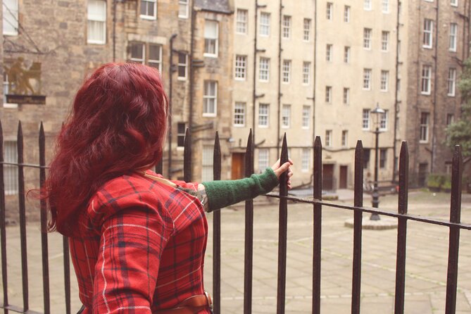 Rebel!Rebel! Jacobite Tour - Outlander's Scotland - Greyfriars kirkyard and George IV Bridge: a graveyard stop plus architectural payoff