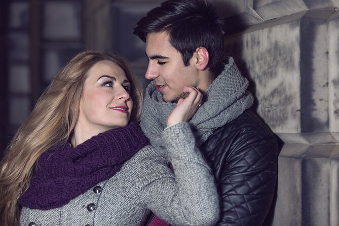 Romantic Photoshoot Experience for Couples in Edinburgh - Romantic Photoshoot Experience in Edinburgh: Old Town Photos Without the Stress