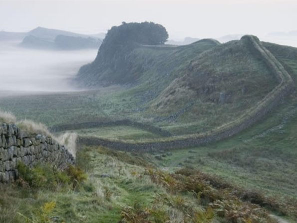 Rosslyn Chapel and Hadrian's Wall Small Group Tour from Edinburgh - Rosslyn Chapel and Its Stone Secrets