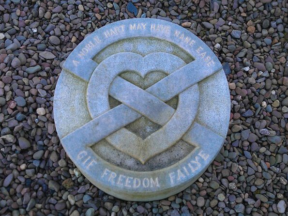 Rosslyn Chapel and Hadrian's Wall Small Group Tour from Edinburgh - The Guides Make It: Stories, Music, and Real Person Attention