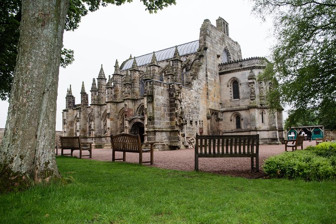Rosslyn Chapel, Dunfermline Abbey and Stirling Castle Day Tour - Dunfermline Abbey and Palace, Where Robert the Bruce Is Finally Home