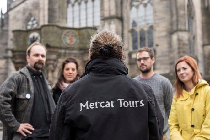 Royal Mile and Edinburgh Castle - Small Group Walking Tour - Inside Edinburgh Castle: guided intro, Margaret’s Chapel, and the crown-jewel moment