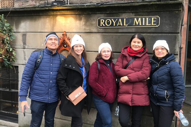 Scotch Tour Edinburgh with a Local Expert: Private & 100% Personalized - Where you meet and end