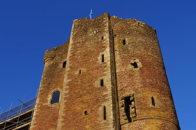 Scottish Whisky and Castles small group tours from Edinburgh - Guide Style and the Value of Live Commentary With David in the Mix